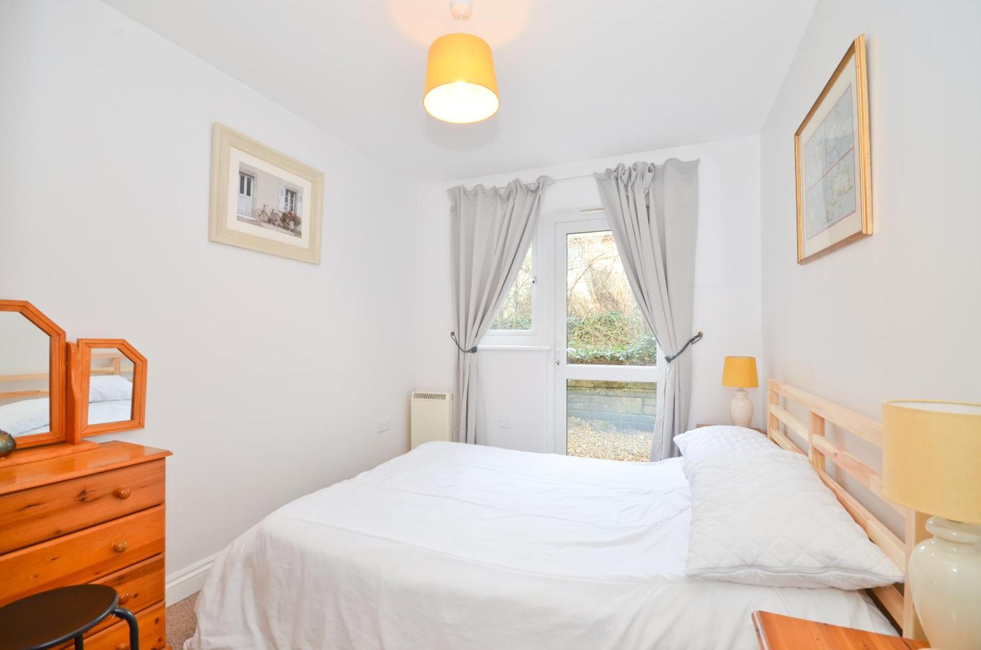 דירות Wootton Bridge  Whippingham, Creek Gardens - Isle Of Wight מראה חיצוני תמונה