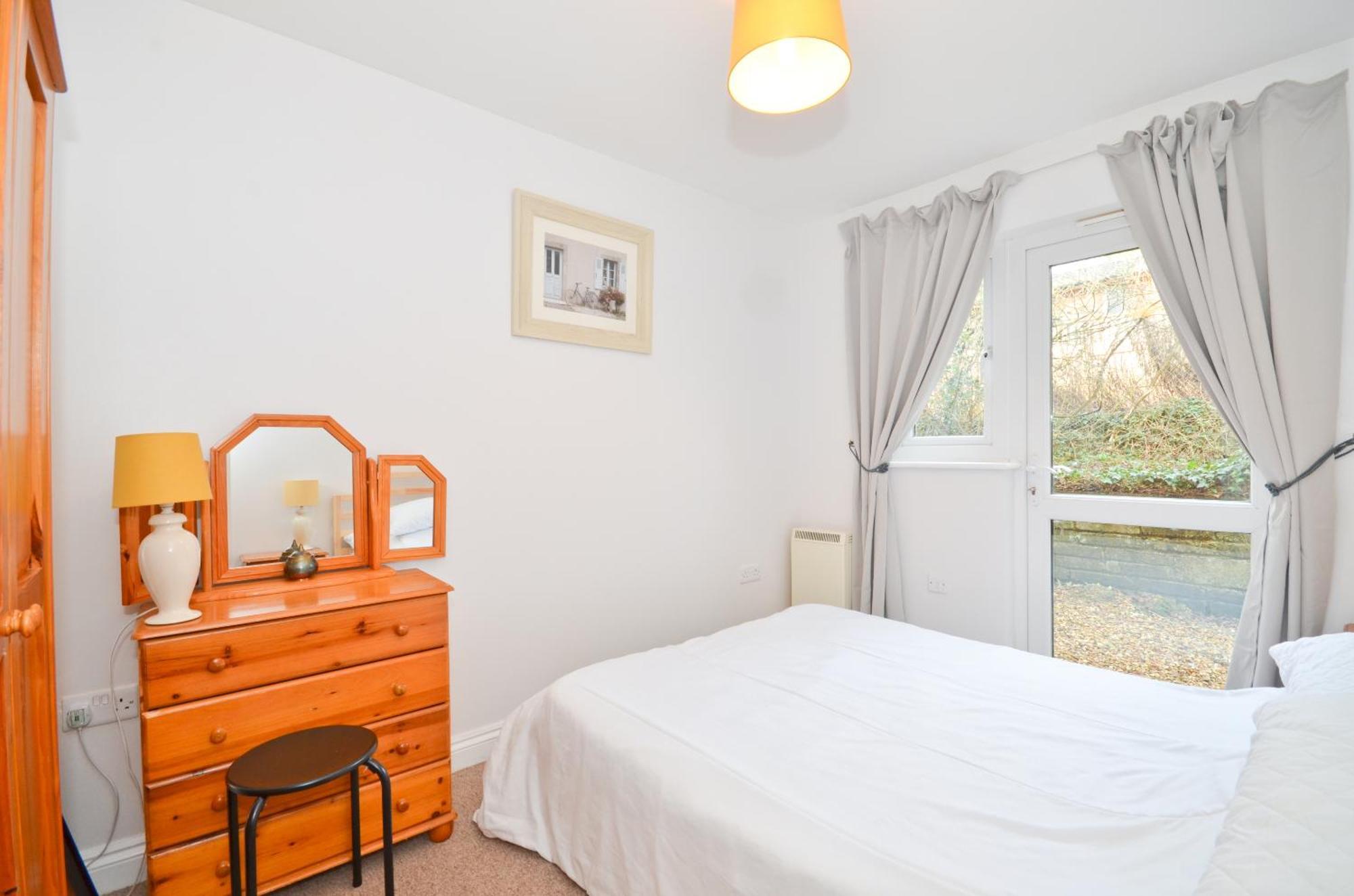 דירות Wootton Bridge  Whippingham, Creek Gardens - Isle Of Wight מראה חיצוני תמונה